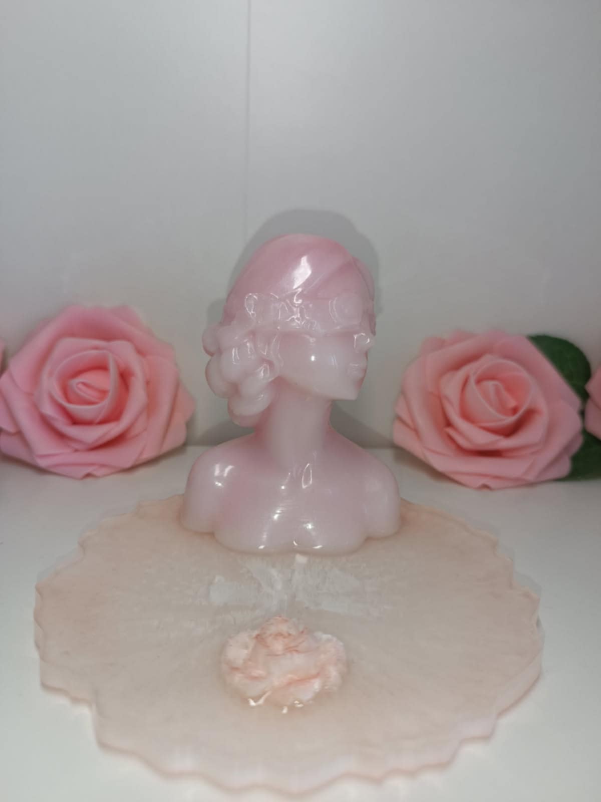 Porte téléphone décoratif buste de femme