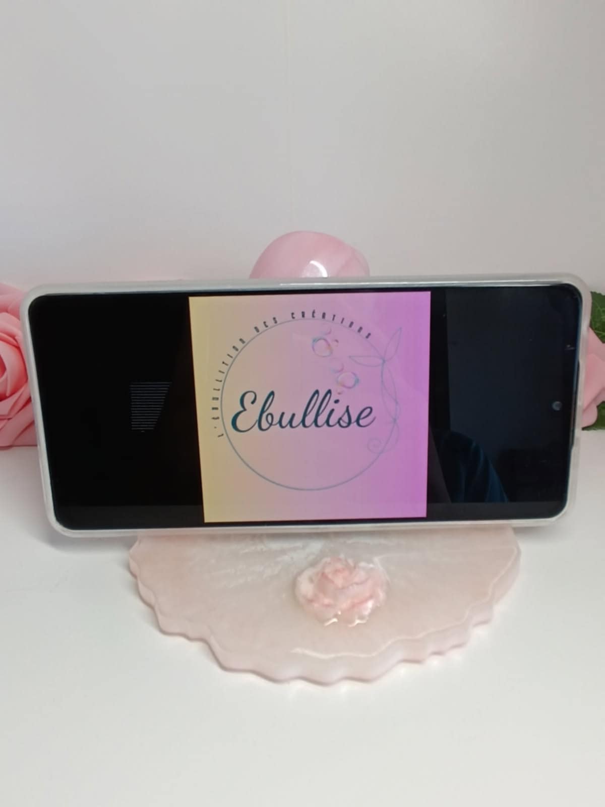 Porte téléphone décoratif buste de femme