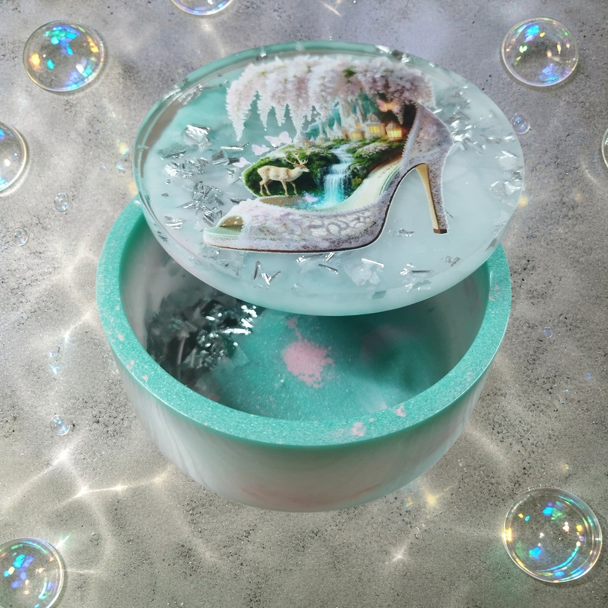 boîte ronde lisse et ses designs