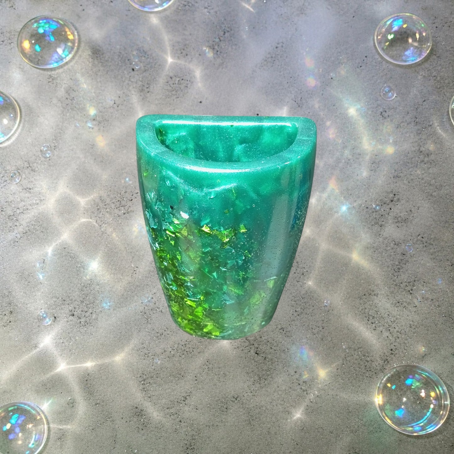 Mini vase aimanté